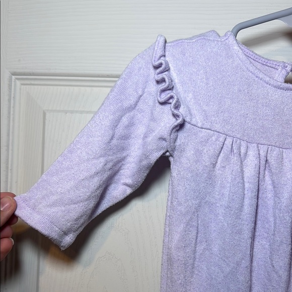 GAP Lavender Long Sleeve Romper with Ruffles Size 3-6 Months - Picture 5 of 7